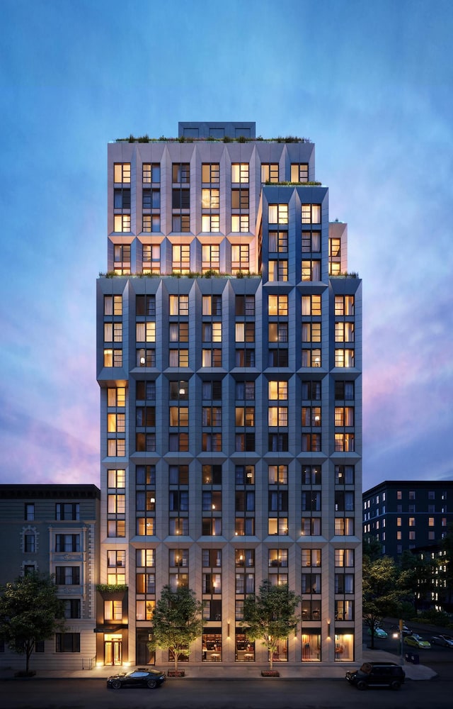 251 W 91st St Unit 15-Bc, New York City, NY 10024 - view of property at dusk