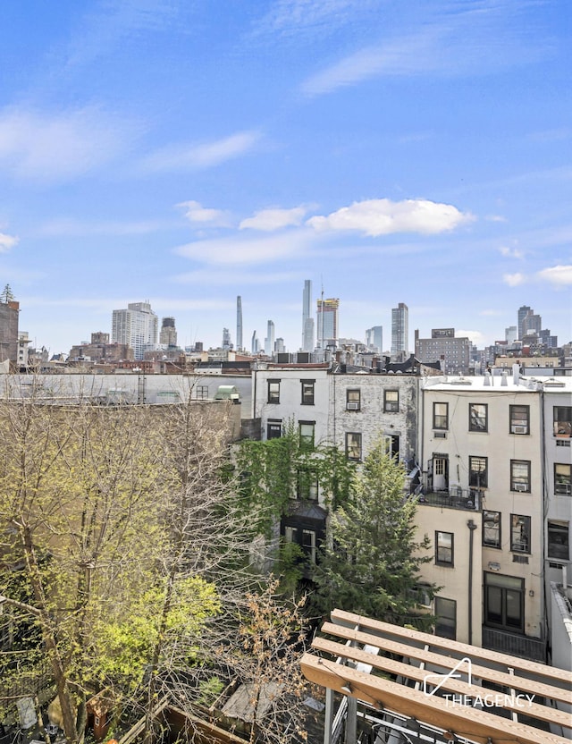 154 W 77th St Unit 4R, New York City, NY 10024 - skyline view