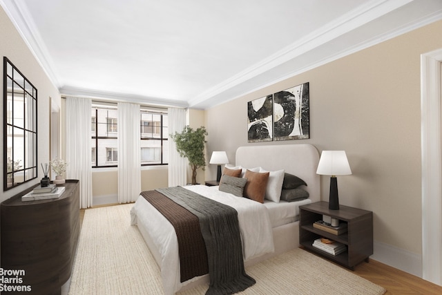 485 Park Ave Unit 4B, New York City, NY 10022 - bedroom with crown molding and baseboards