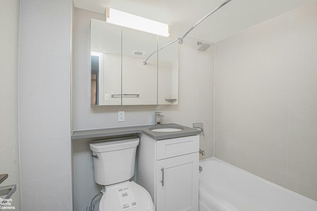 3671 Hudson Manor Ter Unit 1B, New York City, NY 10463 - full bath with toilet, shower / bathtub combination, and vanity