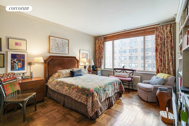 bedroom with visible vents and ornamental molding