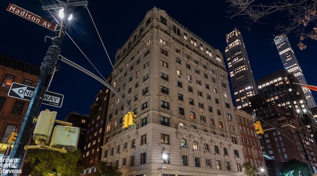 view of building exterior