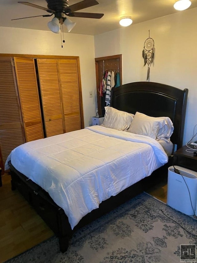 bedroom featuring ceiling fan