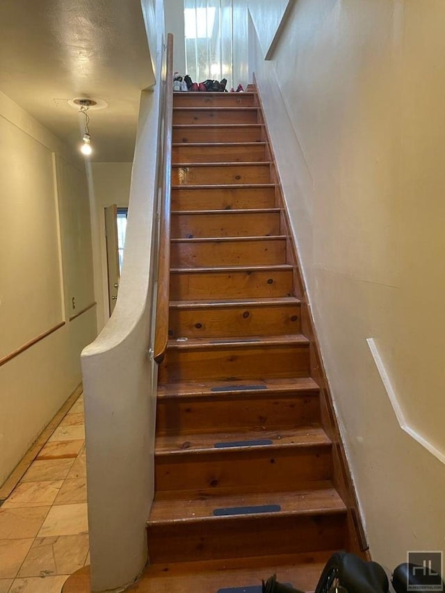 664 Osborn St Unit 1, New York City, NY 11212 - view of stairs