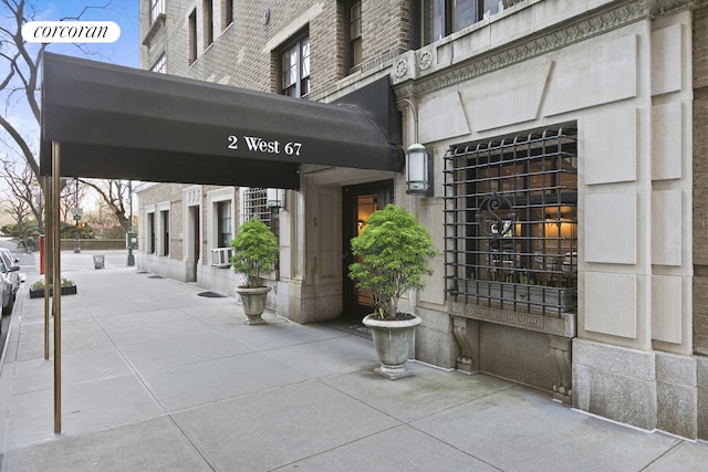 2 W 67th St Unit 3G, New York City, NY 10023 - view of surrounding community