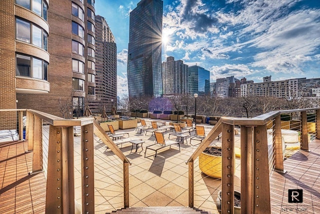 view of patio featuring a city view