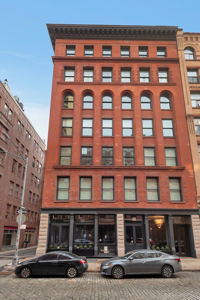 7 Harrison St Unit 3S, New York City, NY 10013 - view of building exterior