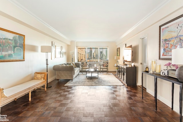 25 Sutton Pl S Unit 20J, New York City, NY 10022 - living room featuring ornamental molding and baseboards