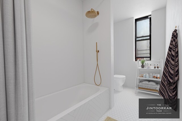 501 W 143rd St Unit 62, New York City, NY 10031 - bedroom featuring light wood-style flooring