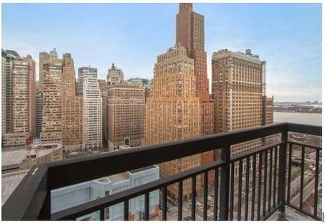 99 Battery Pl Unit 15K, New York City NY, 10280, 1 bedrooms, 1 bath condo for sale