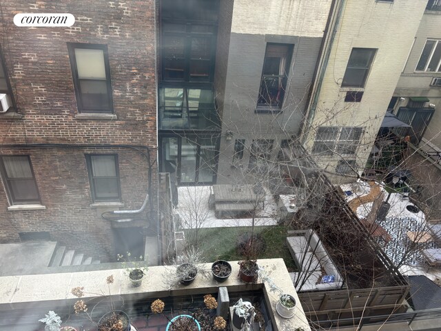 12 W 72nd St Unit 3Kl, New York City, NY 10023 - view of building exterior