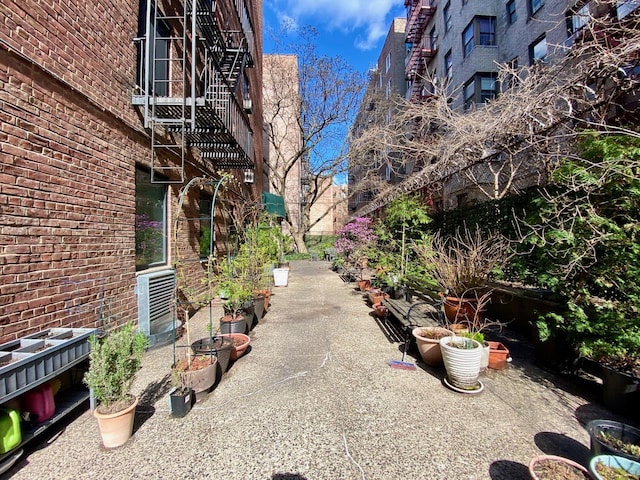 37 Nagle Ave Unit 1-C, New York City, NY 10040 - surrounding community