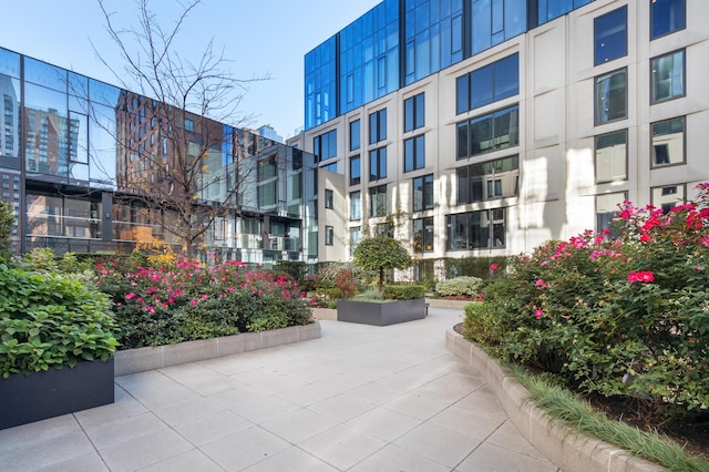 500 W 45th St Unit 207, New York City, NY 10036 - surrounding community