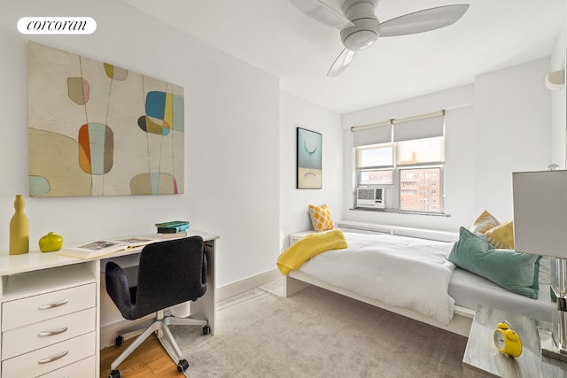 bedroom featuring ceiling fan