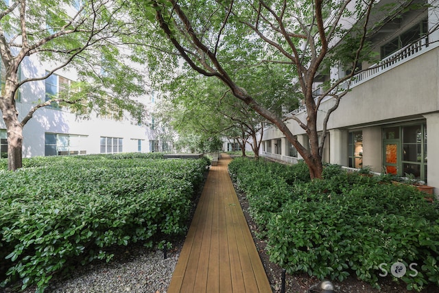 184 Kent Ave Unit B312, New York City, NY 11249 - view of community