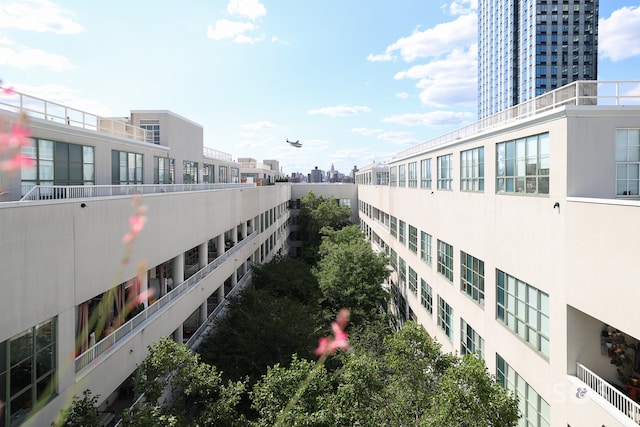 184 Kent Ave Unit B312, New York City, NY 11249 - exterior space with a city view