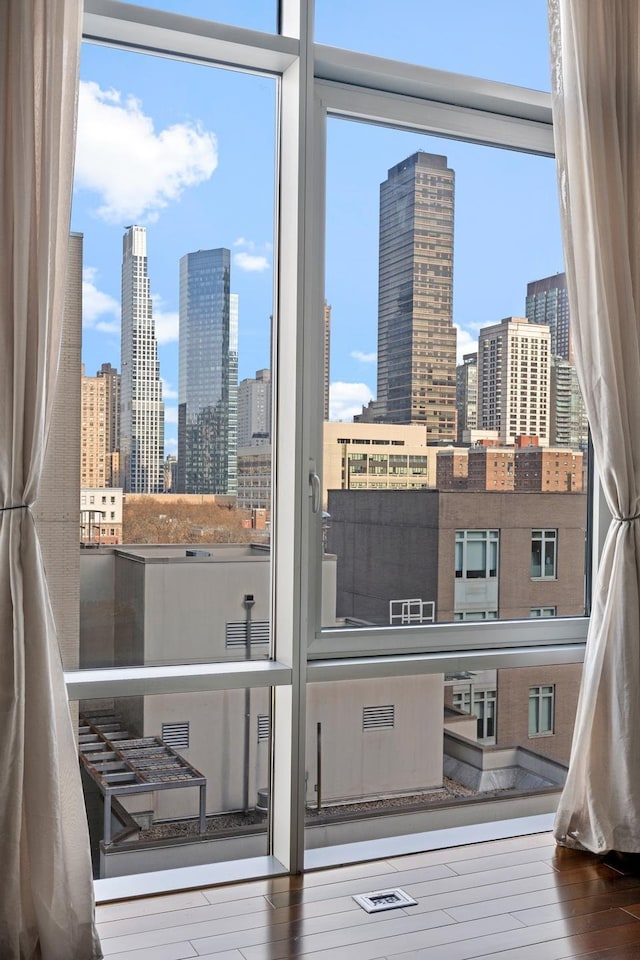 243 W 60th St Unit 8A, New York City, NY 10023 - skyline view