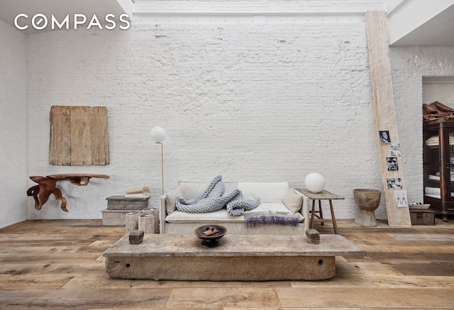 interior details with wood finished floors