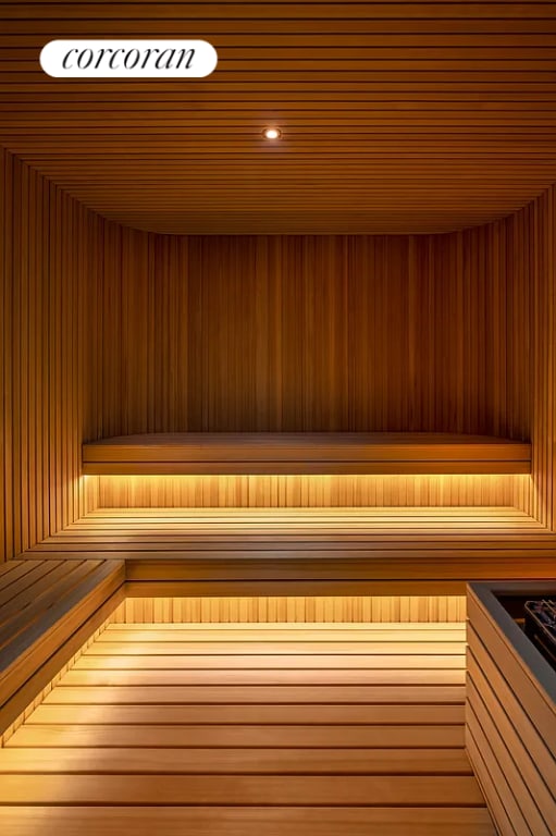 view of sauna / steam room