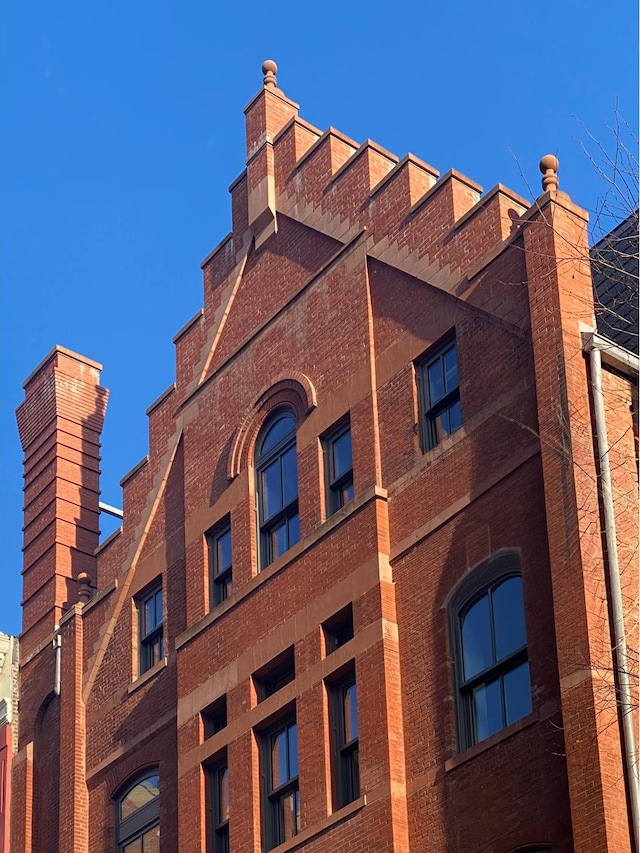 215 Sullivan St Unit 4A, New York City, NY 10012 - view of building exterior