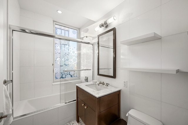 80 Riverside Blvd Unit Ph-1B, New York City, NY 10069 - full bath with toilet, tiled shower / bath, vanity, and recessed lighting