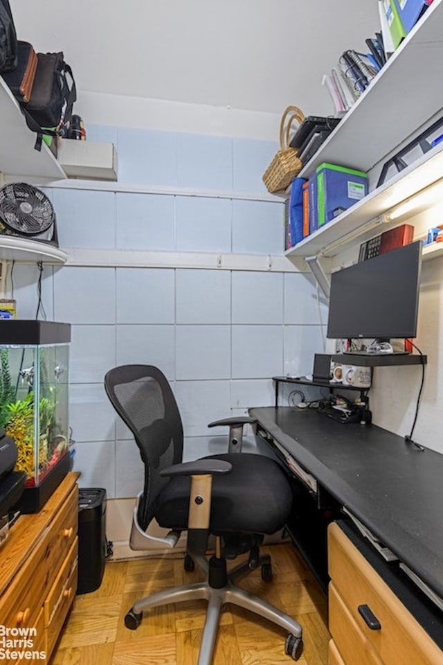 420 E 55th St Unit 11M, New York City, NY 10022 - view of office space