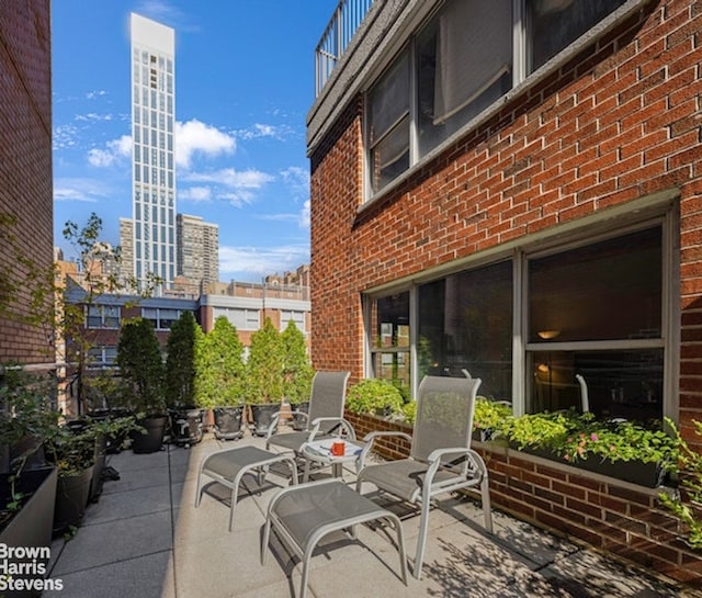420 E 55th St Unit 11M, New York City, NY 10022 - view of patio