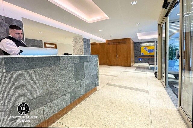 7 E 14th St Unit 1625, New York City, NY 10003 - reception with a skylight