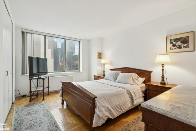 236 E 47th St Unit 31F, New York City, NY 10017