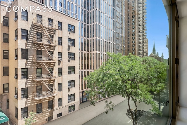 43 W 64th St Unit 4D, New York City, NY 10023 - view of building exterior