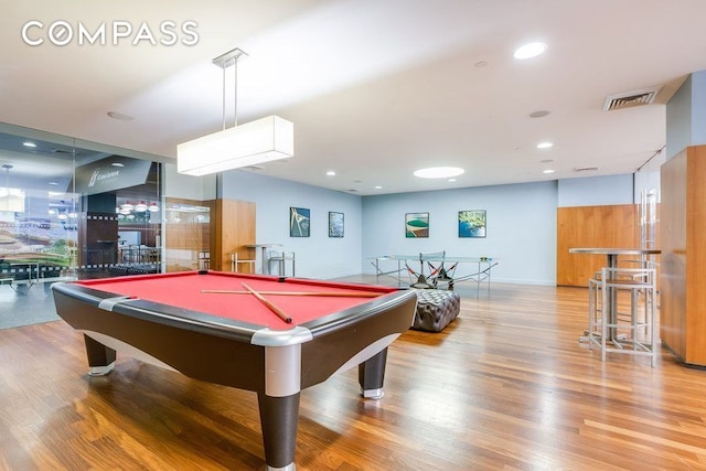 rec room featuring billiards, baseboards, wood finished floors, and recessed lighting