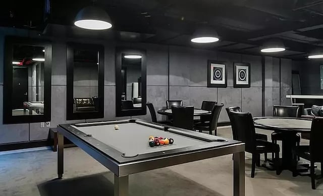 rec room featuring concrete flooring and pool table