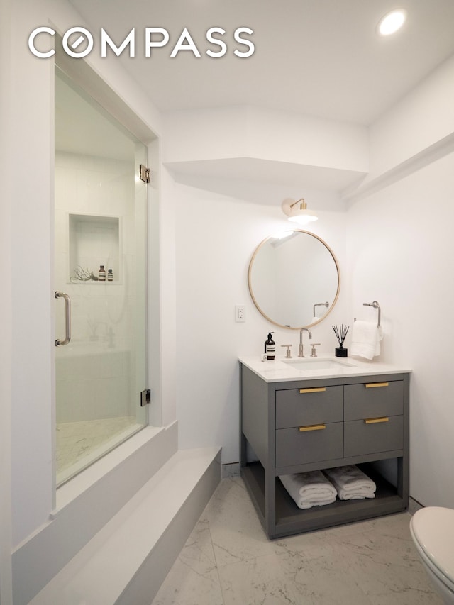 bedroom with recessed lighting and baseboards