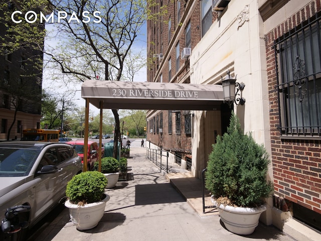 230 Riverside Dr Unit 14Ac, New York City, NY 10025 - view of home's community