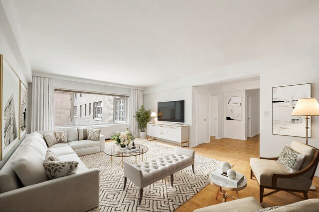 200 E 57th St Unit 9G, New York City, NY 10022 - view of living room