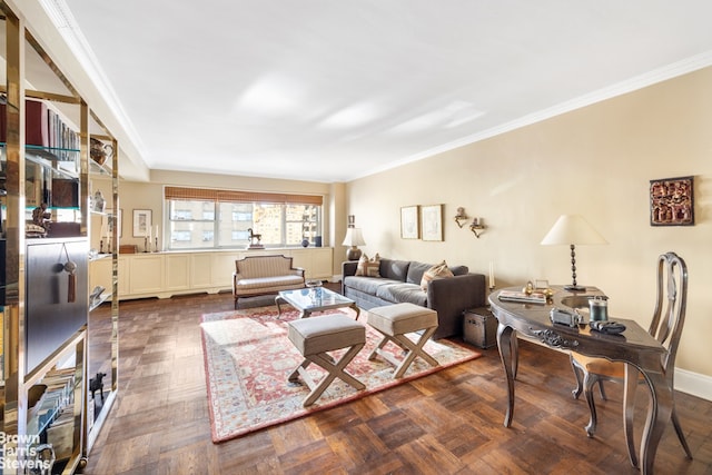 living room with crown molding and baseboards