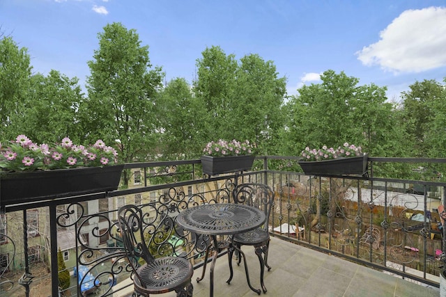 577 Madison St Unit 4B, New York City, NY 11221 - view of balcony
