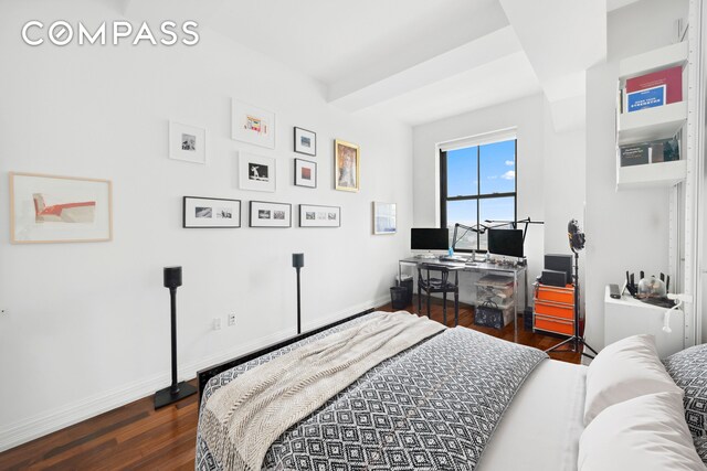 1 Hanson Pl Unit 15M, New York City, NY 11243 - bedroom featuring wood finished floors and baseboards