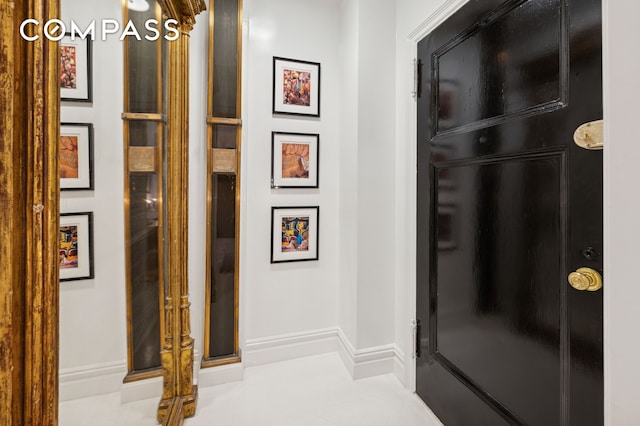 bathroom with baseboards