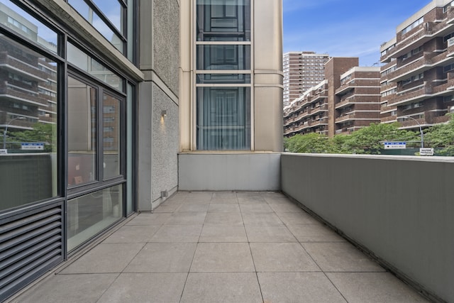 Listing photo 2 for 385 1st Ave Unit 2B, New York City NY 10010