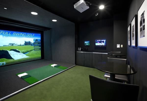 rec room with recessed lighting, carpet flooring, and golf simulator