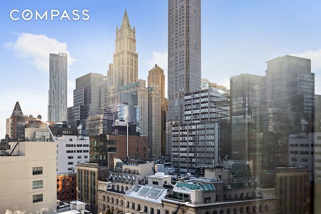 85 W Broadway Unit 14S, New York City, NY 10007 - skyline view