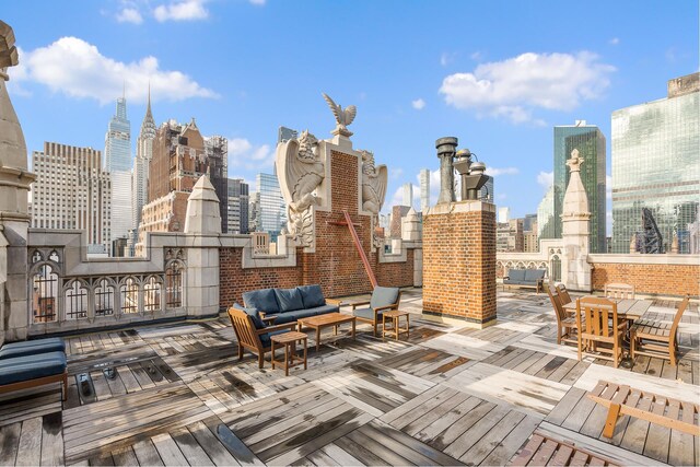 25 Tudor City Pl Unit 2119, New York City, NY 10017 - community lobby featuring a skyline view