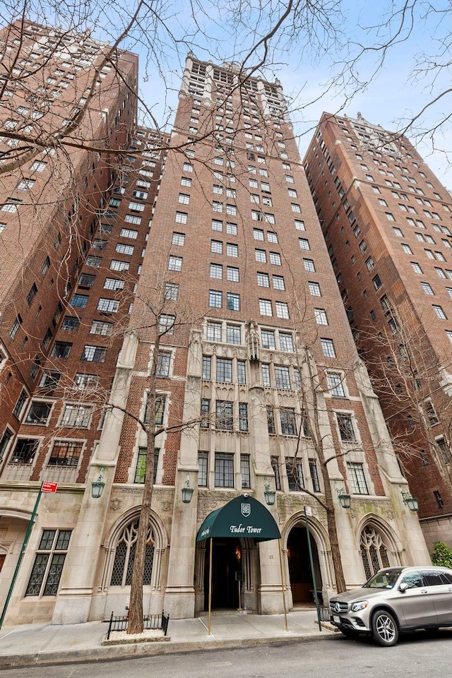 25 Tudor City Pl Unit 2119, New York City, NY 10017 - view of apartment building / complex