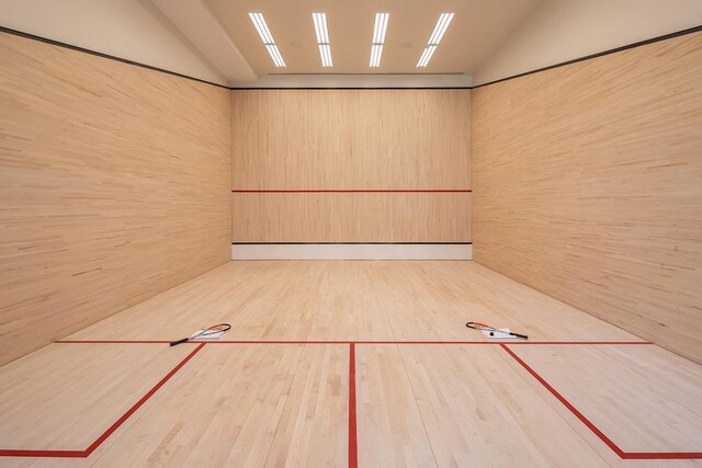 53 W 53rd St Unit 49A, New York City, NY 10019 - view of property's community
