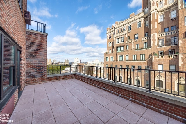 view of patio featuring a city view