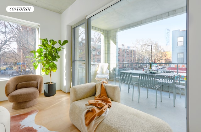 sunroom featuring visible vents