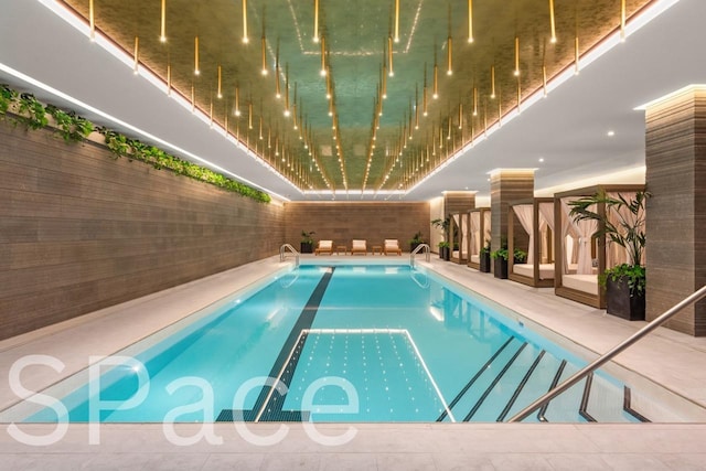 215 W 28th St Unit 14C, New York City, NY 10001 - view of indoor community pool