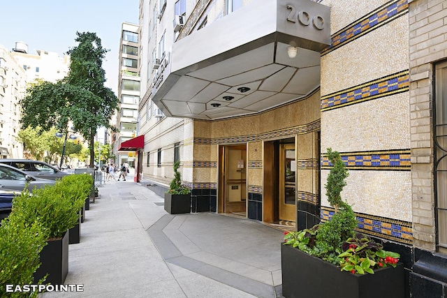 200 W 20th St Unit 701, New York City, NY 10011 - view of property
