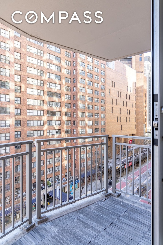 132 E 35th St Unit 7H, New York City, NY 10016 - view of balcony